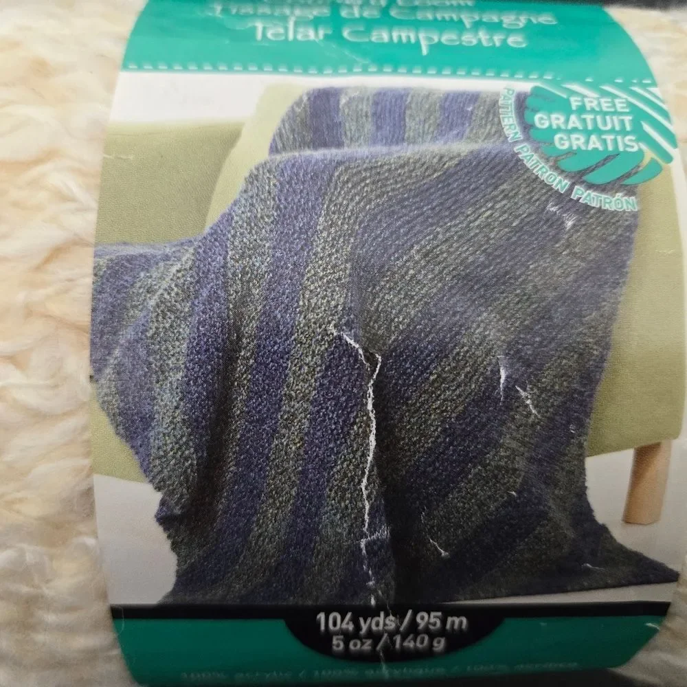 Loops & Threads Country Loom Yarn Warm Cream